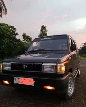 Jual bekas Kijang Rover 89 abu abu tua metalik,lokasi di Bogor Kab.
