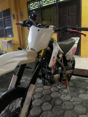 Jual bekas KLX L SUPERMOTO,lokasi di Bandung Kota