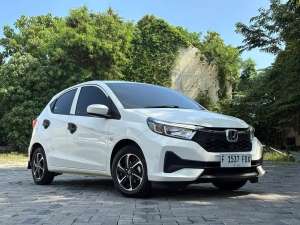 Jual bekas KM 10 RB an BRIO E AT 2024,lokasi di  ,Semarang Kota