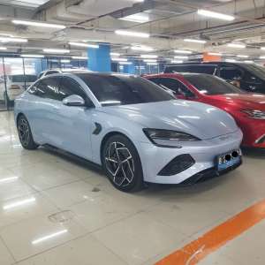 Jual bekas Km 10rb BYD SEAL PERFORMACE AWD 2024,lokasi di Tangerang Selatan Kota