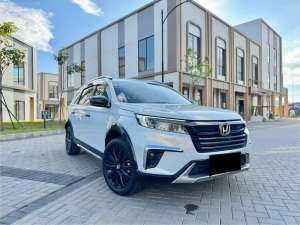 Jual bekas KM 11 RIBU Honda BRV Prestige SENSING N7X EditionPutih 2024 GRESS,lokasi di Tangerang Selatan Kota