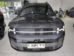 Jual bekas Km 12rbHYUNDAI SANTA FE HYBRID CALLIGRHAPY 4X2 AT Tahun 2024,lokasi di Tangerang Selatan Kota