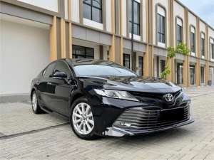Jual bekas KM 14 RIBU Toyota Camry 2.4 V AT Hitam 2021 LIKE NEW,lokasi di Tangerang Selatan Kota