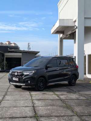 Jual bekas KM 17RB FULL ORISUZUKI XL7 ALPHA 1.5 HYBRID 2024 AT MDL 20232025,lokasi di Jakarta Pusat