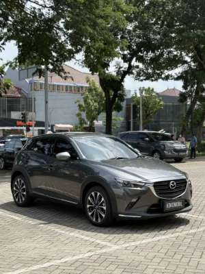 Jual bekas KM 19RB MAZDA CX3 1.5 4X2 AT 2021,lokasi di Surabaya Kota