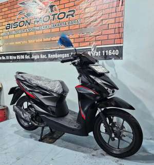 Jual bekas Km 1rb Tdk jd pake BEAT CBS ALARM 2025 Pajak Panjang Honda new,lokasi di Jakarta Barat