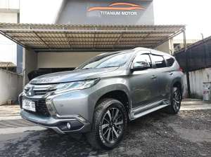 Jual bekas KM 20rb ANTIK Mitsubishi Pajero Dakar 2.5 Silver 2018,lokasi di Bandung Kota