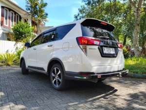 Jual bekas Km 25rb Venturer Diesel Matic 2021 simpanan istimewa di malang,lokasi di Malang Kota