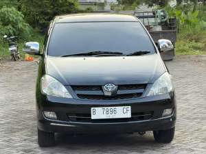 Jual bekas KM 27RBTOYOTA KIJANG INNOVA 2.5 G 2007 DIESEL MANUAL,lokasi di Semarang Kota
