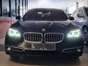 Jual bekas KM 31RB - BMW 520i LCI F10 LUXURY FACELIFT - 2016,lokasi di Surabaya Kota