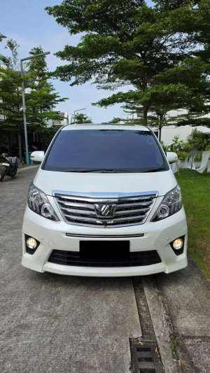 Jual bekas KM 40 RB Toyota Alphard SC Premium Sound Japan 20132014 Like New,lokasi di Jakarta Barat