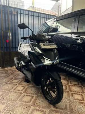 Jual bekas KM 470 KILO HONDA VARIO 160 CBS 2025 GRESS LIKE NEW PAJAK MEI 2026,lokasi di Jakarta Barat
