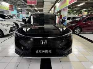 Jual bekas KM 4rb ANTIK HONDA HRV SE PANORAMIC 2024 PMK 2025 SEPERTI BARU,lokasi di Surabaya Kota