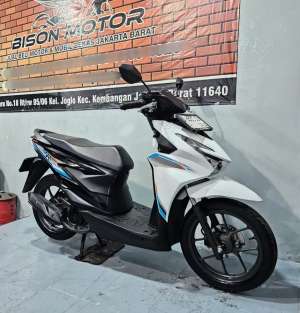 Jual bekas Km 4rb Tdk jd pake BEAT CBS ALARM 2025 Pajak Panjang Honda new,lokasi di Jakarta Selatan