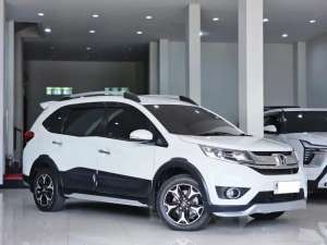 Jual bekas Km 50rb BRV Prestige 2018 AtMatic Plat H E 2017 2016,lokasi di Yogyakarta Kota