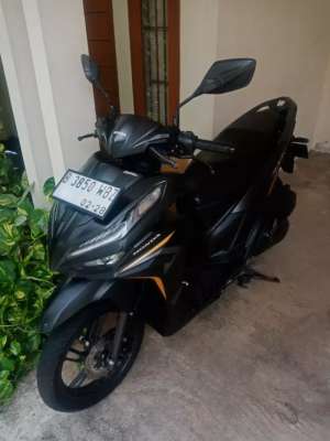 Jual bekas KM 5RB PERAK NEW VARIO KEYLESS HITAM DOFF B TANGSEL PAJAK BARU BAYAR.,lokasi di Tangerang Selatan Kota