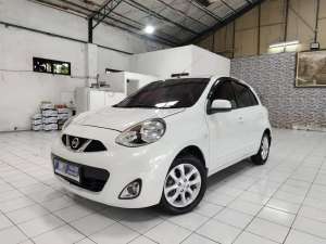 Jual bekas KM 60 Rb Nissan MARCH XS 1.5 Type tertinggi AT 2014 Putih,lokasi di Depok Kota