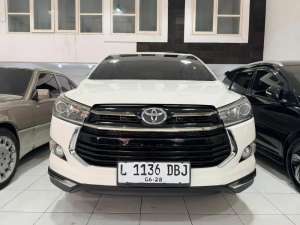 Jual bekas KM 60rb Toyota Kijang Innova Venturer Diesel Matic 2018,lokasi di Surabaya Kota