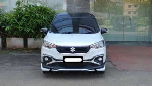 Jual bekas Km 8rb suzuki ertiga cruise hybrid two tone 2024 putih matic,lokasi di  