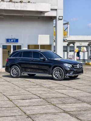 Jual bekas KM ANTIK 40RBMERCY GLC200 AMG GLC 200 TURBO 2019 AT MDL 20202018,lokasi di Jakarta Selatan