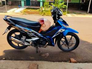 Jual bekas KM low 20.000 investasi jangka panjang supra injeksi 2015,lokasi di Bandung Kota