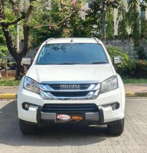 Jual bekas KM LOW ISUZU MU-X DIESEL 2016 PUTIH PREMIER,lokasi di  ,Jakarta Utara