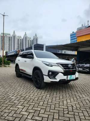 Jual bekas KM LOW35RB FORTUNER VRZ TRD 2.4 AT 2020,lokasi di  