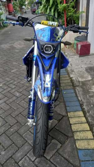 Jual bekas KM RENDAH WR155 SUPERMOTO , FuLL Modif,lokasi di Surabaya Kota