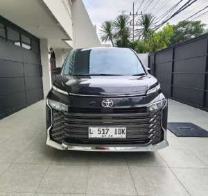 Jual bekas Km14b Voxy 2024 100 Original,lokasi di Surabaya Kota