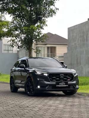 Jual bekas KM16RB Honda CRV RS Hybrid 2024 PMK TGN-1,lokasi di Surabaya Kota