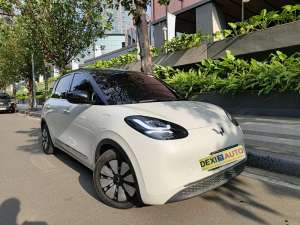 Jual bekas KM20000WULING BINGUO EV PREMIUM RANGE 410Km Nik 2024 KM RENDAH,lokasi di Jakarta Pusat