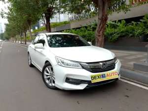 Jual bekas KM50000 HONDA ACCORD VTI-L 2018 NIK 2017 ISTIMEWA KM RENDAH,lokasi di Jakarta Pusat