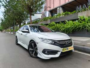 Jual bekas KM50000HONDA CIVIC TURBO ES SEDAN NIK 2016 ISTIMEWA KM RENDAH,lokasi di Jakarta Pusat