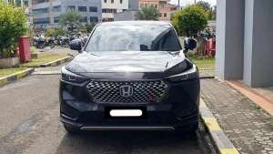 Jual bekas Km50rb honda hrv se sensing 2022 hitam,lokasi di Jakarta Utara