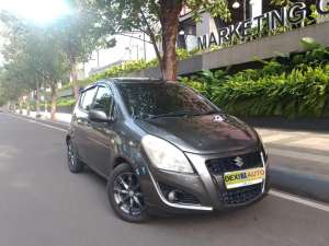 Jual bekas KM60000SUZUKI SPLASH AT 2015 NIK 2014 ISTIMEWA KM RENDAH,lokasi di Jakarta Pusat