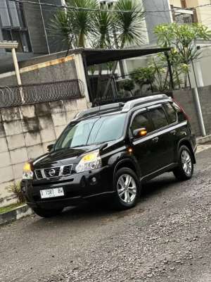 Jual bekas Km63Rb Full Record Resmi Nissan X-Trail XT 2.5 Matic 20112012 Xtrail,lokasi di Bandung Kota
