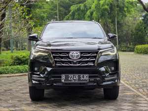 Jual bekas KM.64.RBSEGER FORTUNER GR SPORT 2.8 AT 2022 HITAM ISTIMEWA ANTIK,lokasi di  