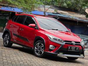 Jual bekas KM70rb Yaris TRD Heykers Matic 2017,lokasi di Semarang Kota