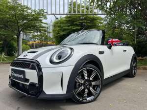 Jual bekas KM.800 PERAK MINI COOPER S CABRIO CABRIOLET JCW 20242023 NANUW WHITE,lokasi di Jakarta Utara