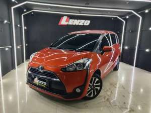 Jual bekas Km83rb Body100OriCat Sienta V at matic 2017 pmk 2018 Lenzo mobil,lokasi di Surabaya Kota