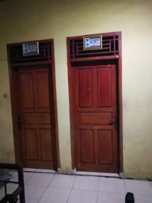 Kontrakan 3 petak letak strategis Lihat deskripsi lokasi di Jakarta Timur, tersedia melalui melalui situs Olx