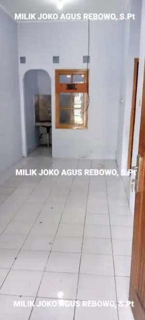 Kontrakan Rumah Perum Permata Legenda Dukuh Zamrud Selatan Blok I lokasi di Bekasi Kota, tersedia melalui melalui situs Olx