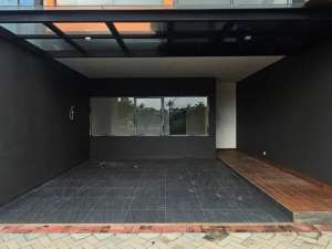 KPR DIBANTU ACC Rumah Cipayung Dijual. Cluster, Unit Baru lokasi di Jakarta Timur, tersedia melalui melalui situs Olx