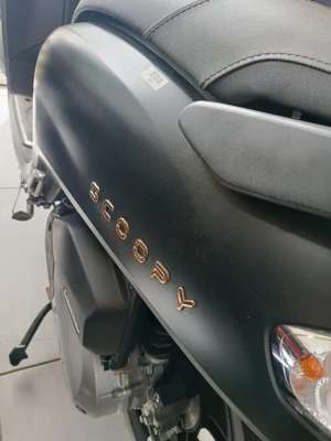 Jual bekas L SURABAYA HONDA SCOOPY ESP STYLISH PRESTIGE KEYLLES 2025 km 2ribu,lokasi di Surabaya Kota