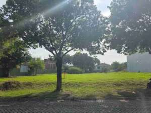 Lahan kavling luas 1053 m2 harga 17 juta permeter, 9 menit dari Sekolah Cita Hati dan Buah Hati, Citraland, Lakarsantri, Surabaya lokasi di Surabaya Kota, tersedia melalui melalui situs Olx