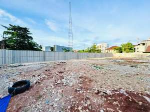 Lahan Kosong Dekat Perumahan Elit Bisa Untuk Usaha di Kavling DKI Meruya Selatan lokasi di Jakarta Barat, tersedia melalui melalui situs Olx