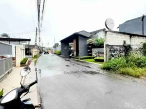 Lahan Strategis 2700m Dekat Taman Tekno BSD Cocok untuk Gudang, Kantor, atau Cluster Hunian lokasi di Tangerang Selatan Kota, tersedia melalui melalui situs Olx