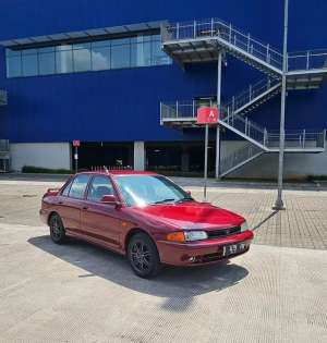 Jual bekas Lancer GLXI matic cb4 kalcer istimewa,lokasi di Bandung Kota