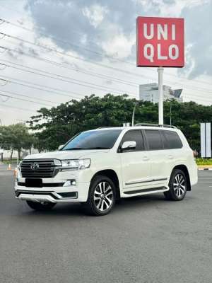 Jual bekas Land Cruiser VX200 Facelift 2014,lokasi di Jakarta Utara