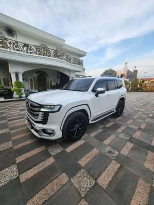 Jual bekas Land crusiser 2024,lokasi di Pekanbaru Kota